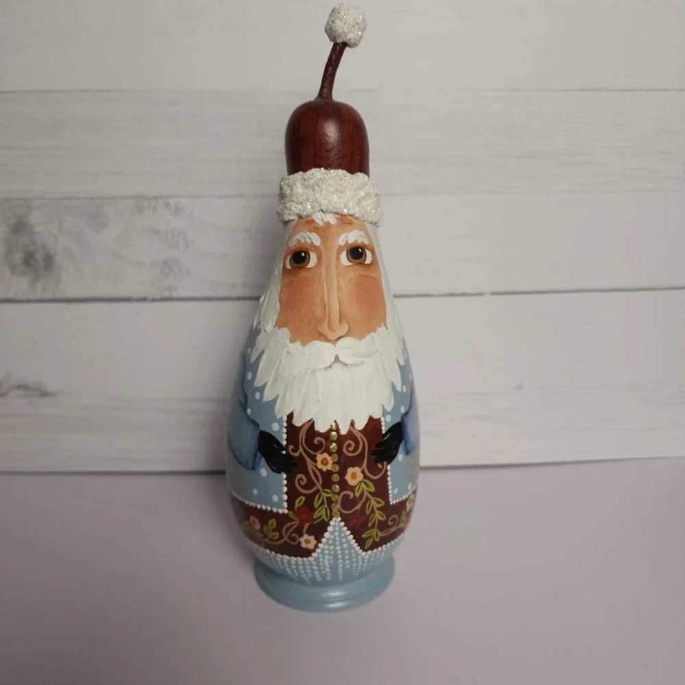 Handmade Gourd Santa‎ Claus Figurine Signed by Regina Schaefer